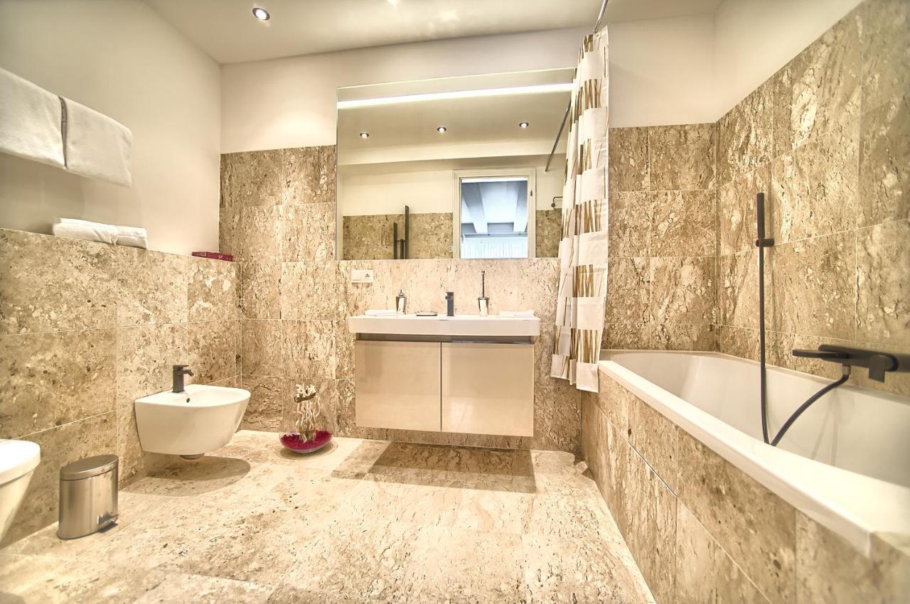 Exclusive 2 Bedroom Apartment Old Town - 2 Baths, Balcony And View - By Prague City Apartments Exteriér fotografie